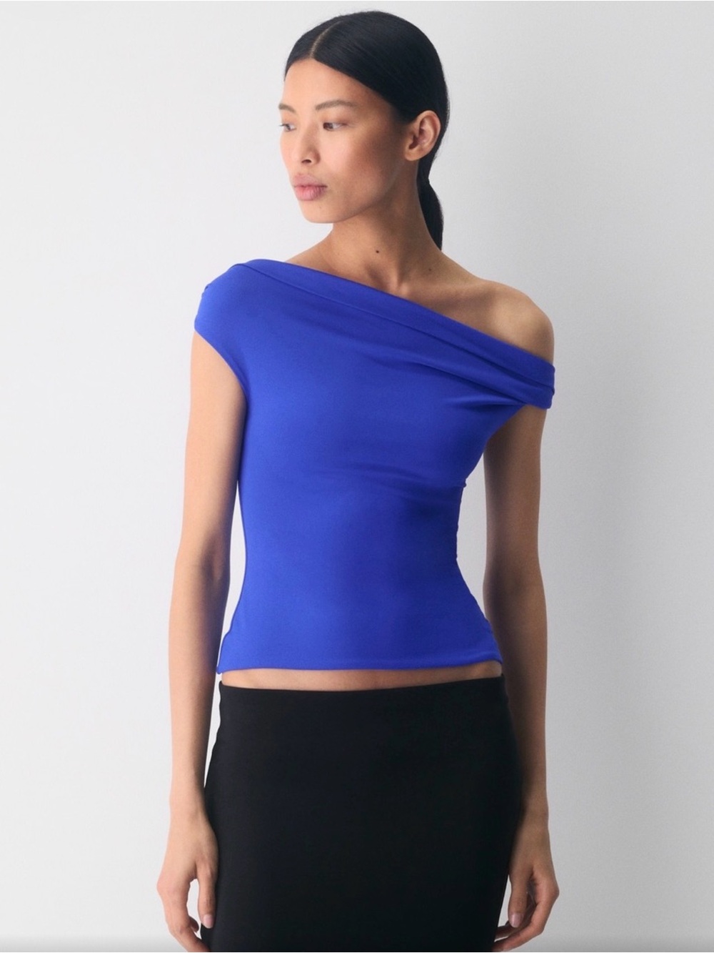 NWOT ARITZIA CONTOUR RAVISH TOP IN ABLAZE BLUE // SIZE XS💙